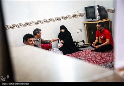 توزیع گوشت های قربانی در محله های محروم تهران