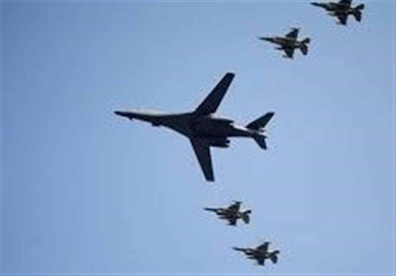 US Flies Bombers over South Korea in Show of Force against North