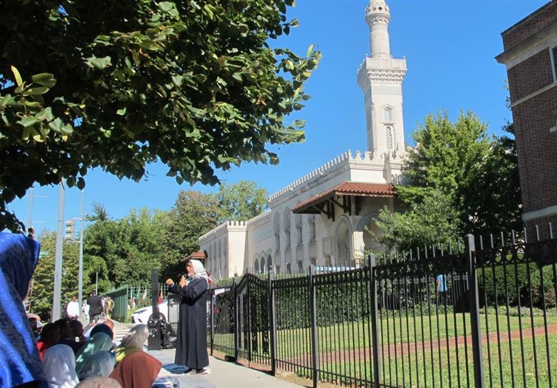 Muslims Hold Eid al-Adha Prayers in US Capital (+ Photos)