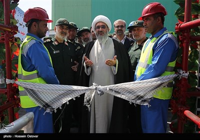Iran Unveils New Domestically-Designed High-Speed Craft