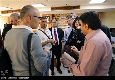 Armenian Journalists Visit Tasnim News Agency