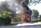 راننده شجاع 20 کودک را از میان آتش نجات داد+فیلم