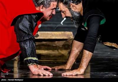 Tahran'da Tiyatro Festivali