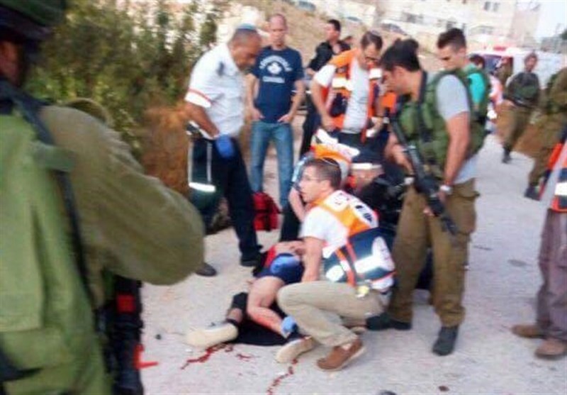 إصابة ضابط کبیر بجیش الاحتلال طعنا فی بیت لحم + صور