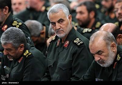 IRGC Commanders, Officers Meet Leader Ayatollah Khamenei