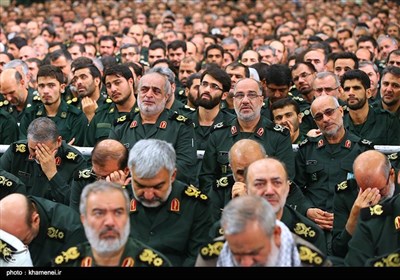 IRGC Commanders, Officers Meet Leader Ayatollah Khamenei