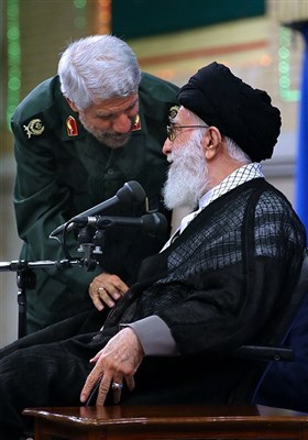 لقاء قادة حرس الثورة الإسلامیة مع قائد الثورة الإسلامیة