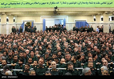 IRGC Commanders, Officers Meet Leader Ayatollah Khamenei