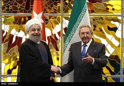 لقاء الرئیس حسن روحانی مع قائد الثورة الکوبیة 