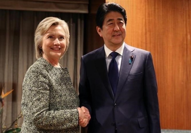تاکید نخست وزیر ژاپن بر اهمیت قرارداد تجارت آزاد در دیدار با کلینتون