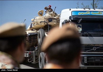 Nationwide Parades in Iran Mark Anniversary of Sacred Defense