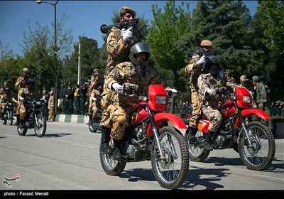 Nationwide Parades in Iran Mark Anniversary of Sacred Defense