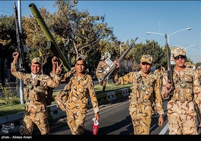 Nationwide Parades in Iran Mark Anniversary of Sacred Defense