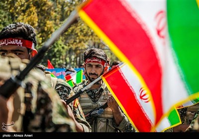 مراسم رژه نیروهای مسلح در شیراز