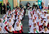 بچه‌ مدرسه‌ای‌ها خیابان‌های تهران را شلوغ کردند