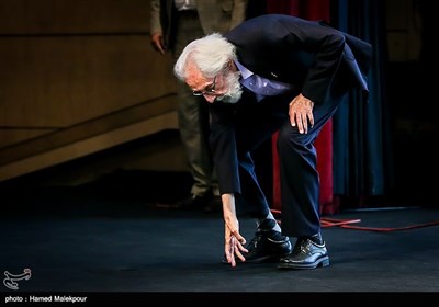 جمشید مشایخی در مراسم اختتامیه دومین جشنواره بین‌المللی عکس برج میلاد تهران