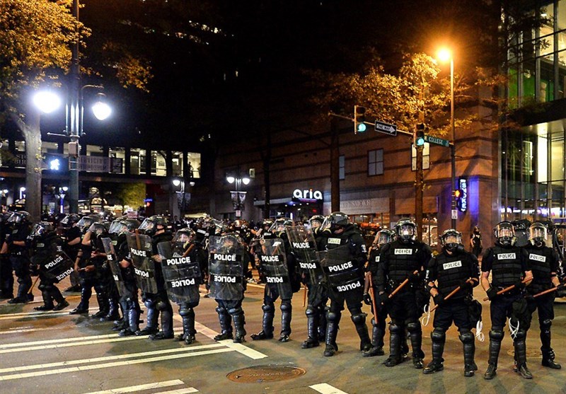 Charlotte Ends Curfew Imposed after Man Shot by Police