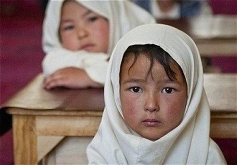 دانش آموزان افغانستانی در انتظار کتاب
