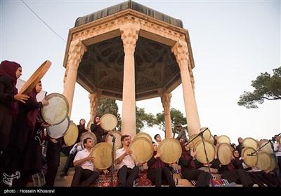 World Tourism Day Marked in Iran