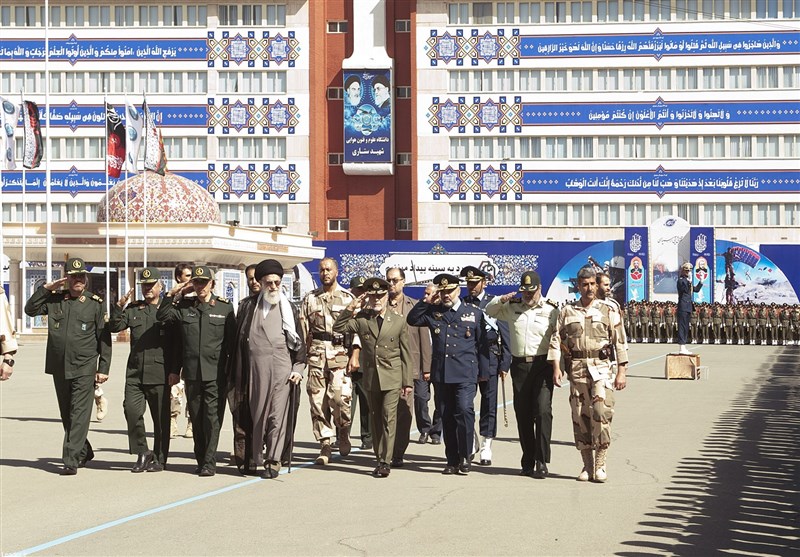 مراسم تحلیف دانشجویان دانشگاه‌های ارتش با حضور فرمانده کل قوا برگزار شد