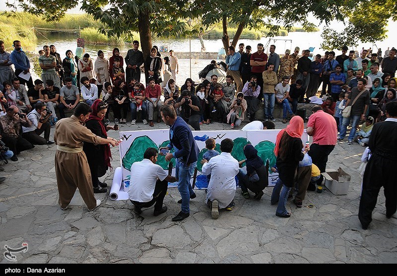 نخستین همایش استانی تئاتر خیابانی در کرمانشاه برگزار می‌شود