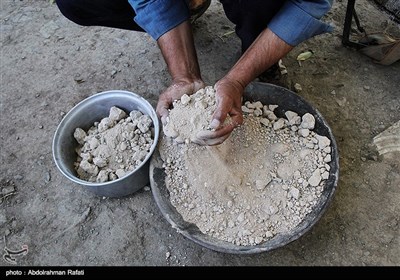 شیره پزی سنتی در روستای مانیزان ملایر