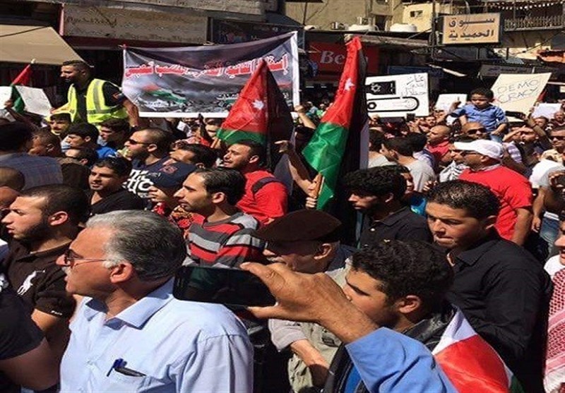اردن میں اسرائیل کے ساتھ گیس معاہدے کے خلاف مظاہرے/ تصویری رپورٹ