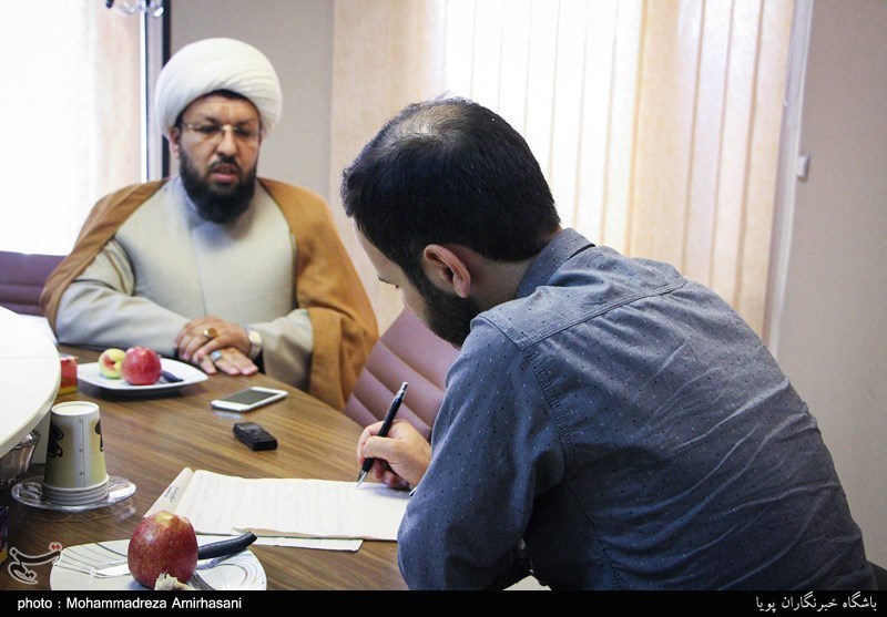 گفت و گو با شیخ مهدی حسن آبادی خطیب و محقق حوزه علوم دینی