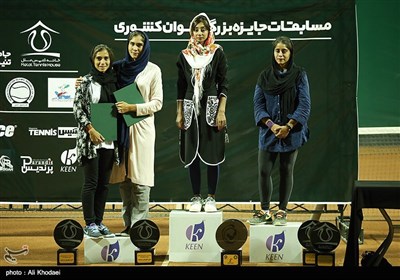 مسابقات جایزه بزرگ تنیس بانوان - اصفهان