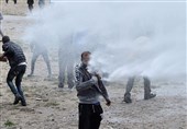 حمله پلیس فرانسه با گاز اشک آور به تظاهرات حامیان مهاجرت در شهر کاله