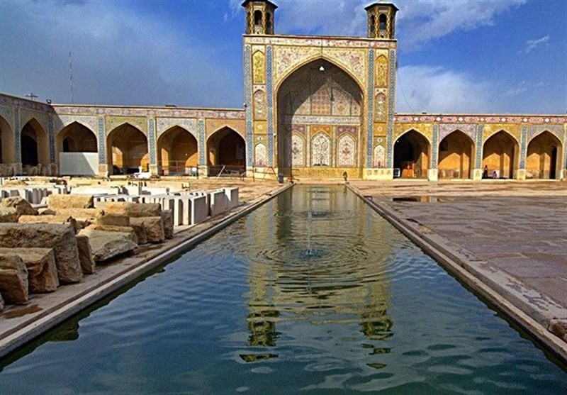 مسجد وحمام وکیل التراثیان فی شیراز+ صور