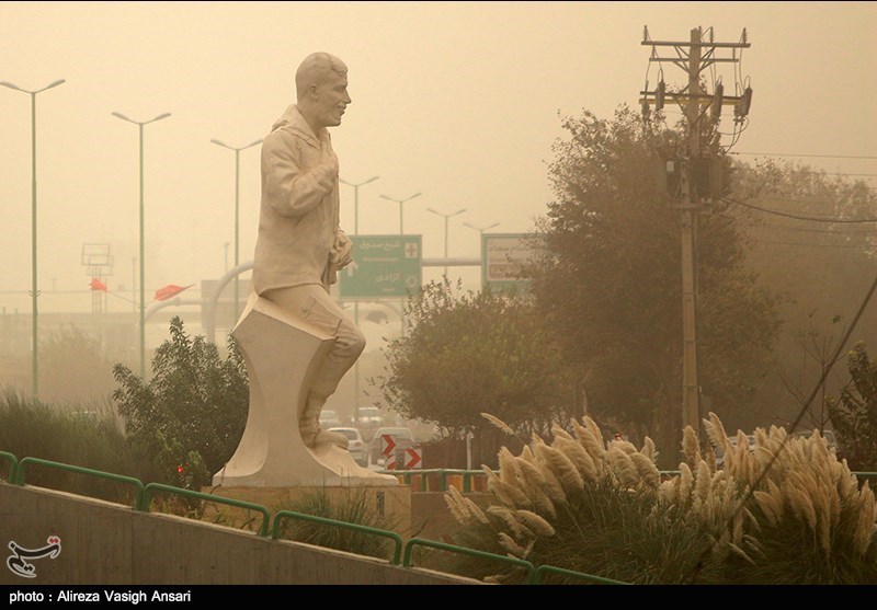 هوای اصفهان برای ششمین روز متوالی در وضعیت &quot;ناسالم&quot; قرار گرفت