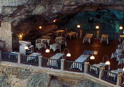 عکس / رستورانی در غار !