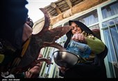 علم گردانی در روستای هزاوه اراک
