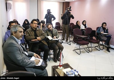 نشست خبری سخنگوی جبهه پیروان خط امام و رهبری