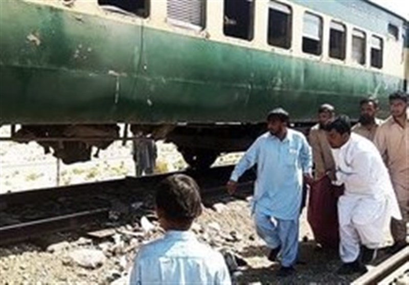 پاکستان کے صوبہ بلوچستان میں ریلوے ٹریک پر2 دھماکے، 4 افراد جاں بحق