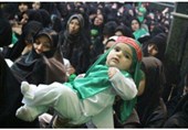 مراسم آئینی شیرخوارگان حسینی در کاشان برگزار شد+تصاویر