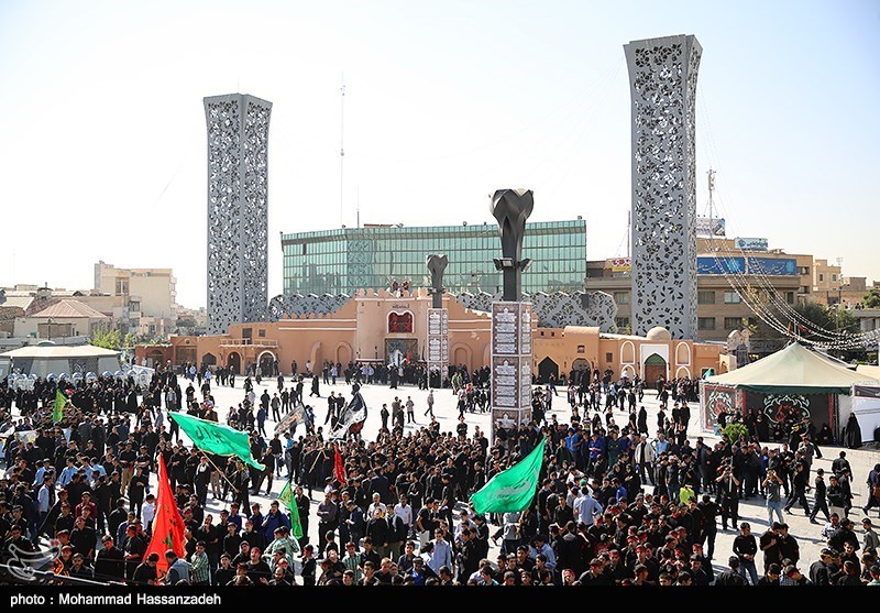 تجمع دانش‌آموزان عاشورایی در سوگواره احلی من العسل