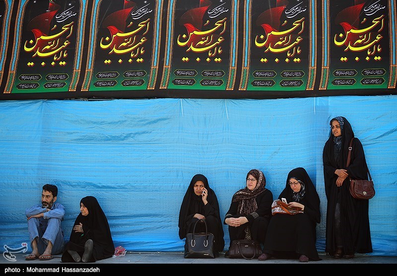 تجمع دانش‌آموزان عاشورایی در سوگواره احلی من العسل