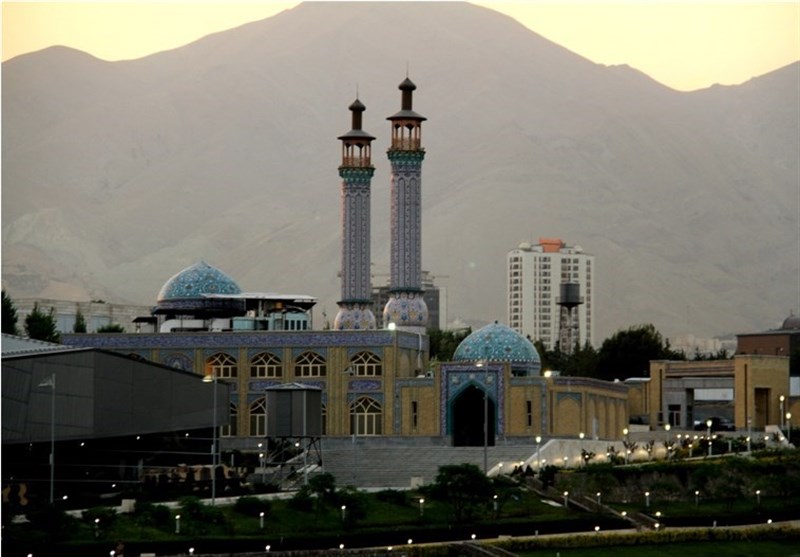 میزبانی مسجد جامع خرمشهر از عزاداران حسینی