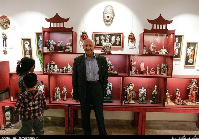 جوانان به سه خصلت آمیخته شوند / بازدید «ادیبی قرآن پژوه» از موزه عروسک‌ها + تصاویر