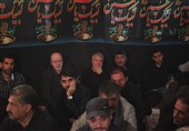 حضور پروین و افتخاری در مراسم عزاداری امام حسین (ع) در باشگاه سایپا + تصاویر