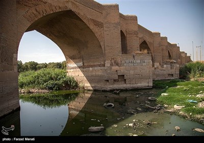 وضعیت نامناسب پل نادرآباد- کرمانشاه