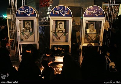 شام غریبان حسینی در میدان امام حسین(ع) تهران