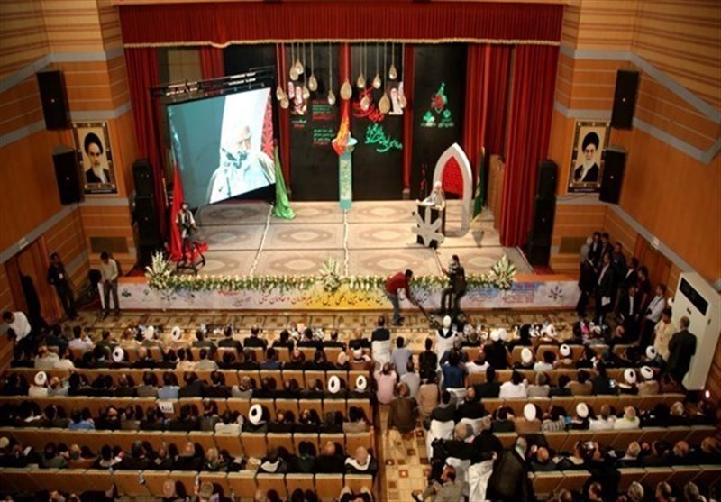 تجلیل از 72 پیرغلام حسینی در پانزدهمین اجلاس بین‌المللی خادمان حسینی در اصفهان