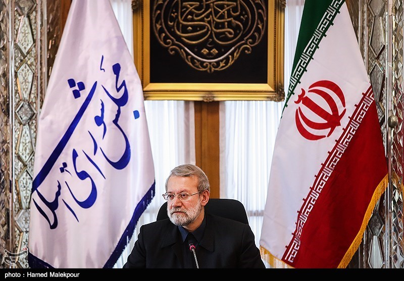 مدافعان حرم نقش به سزایی در حفظ امنیت ایران دارند