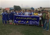 درخواست هواداران استقلال اهواز از مسئولان/شعار هواداران فولاد علیه مدیرعامل باشگاه