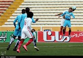 تیم نفت و گاز گچساران به مرحله یک هشتم نهایی جام حذفی فوتبال صعود کرد