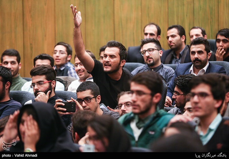 مسابقات ملی مناظره دانشجویان ایران در اردبیل آغاز شد