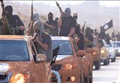 Daesh Members Flee Western Iraqi Border Region toward Syria